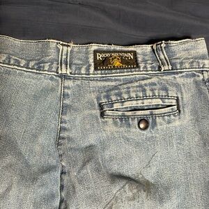 Rocky Mountain jeans size 5